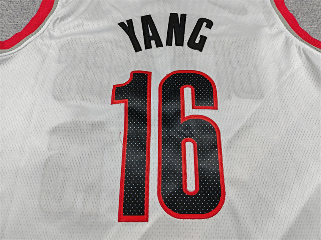 Yang Hansen#16 Portland Trail Blazers White City Edition Swingman Embroidered Jersey