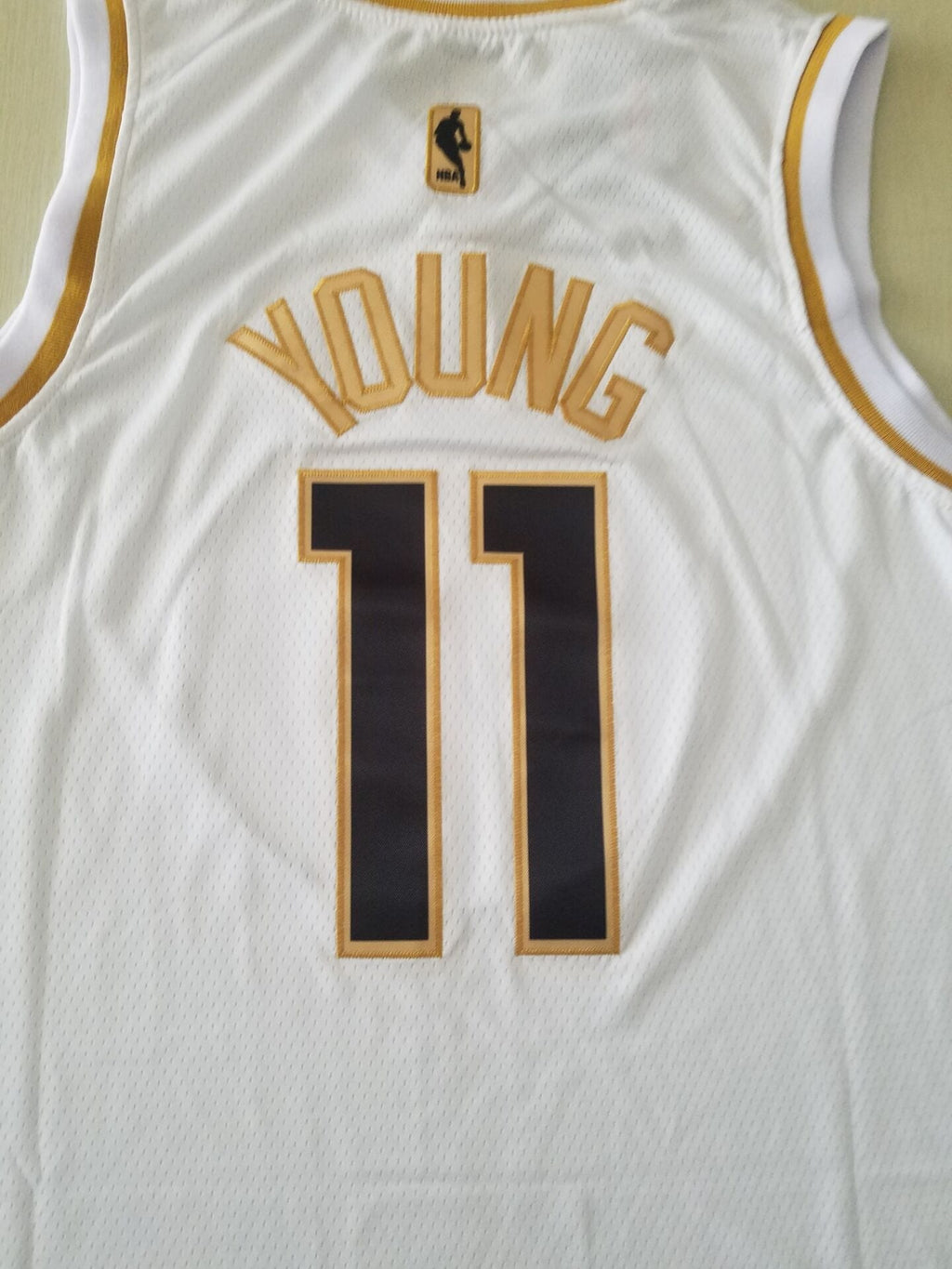 Men's Atlanta Hawks Trae Young #11 White Swingman Jersey