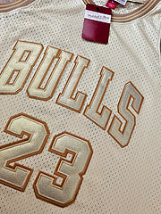 Michael Jordan Chicago Bulls 23 White MN