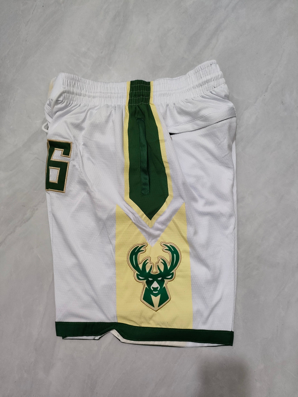Milwaukee Bucks White Regular Pocket Shorts