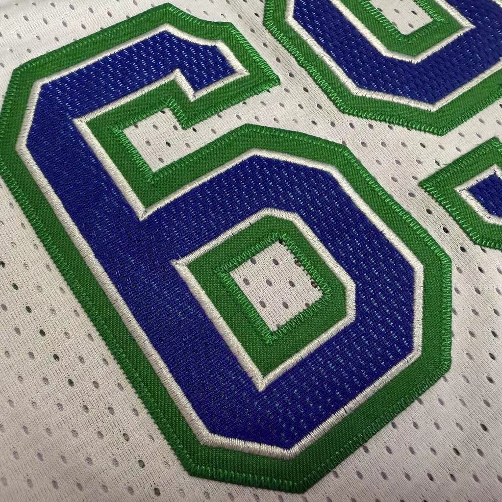 Rodman #69 Mitchell & Ness Mavericks 1999-00 Vintage White Densely Stitched Jersey