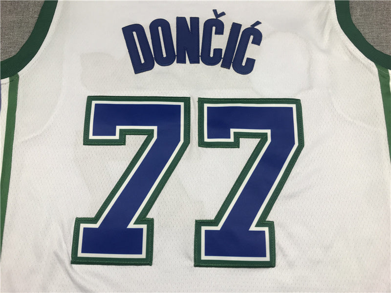 Dallas Mavericks Luka Doncic #77 2022 City Edition Swingman Jersey — Embroidered