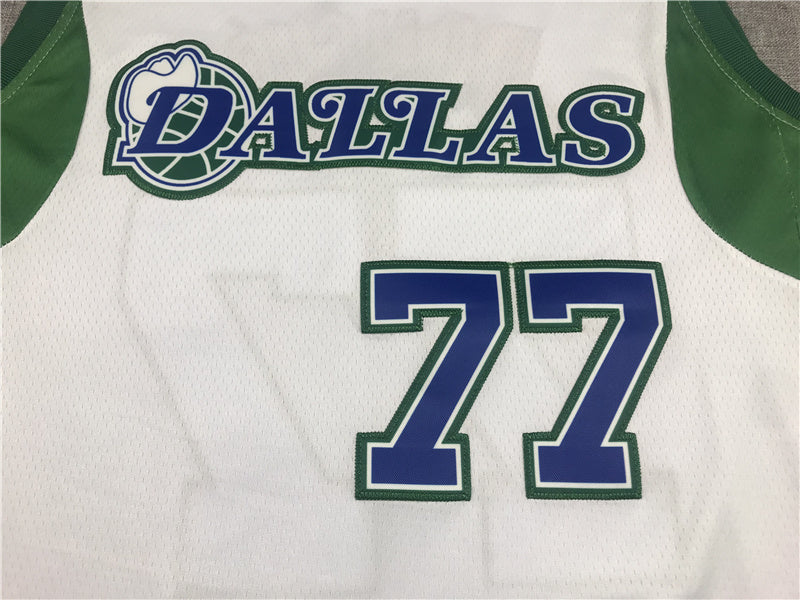 Dallas Mavericks Luka Doncic #77 2022 City Edition Swingman Jersey — Embroidered