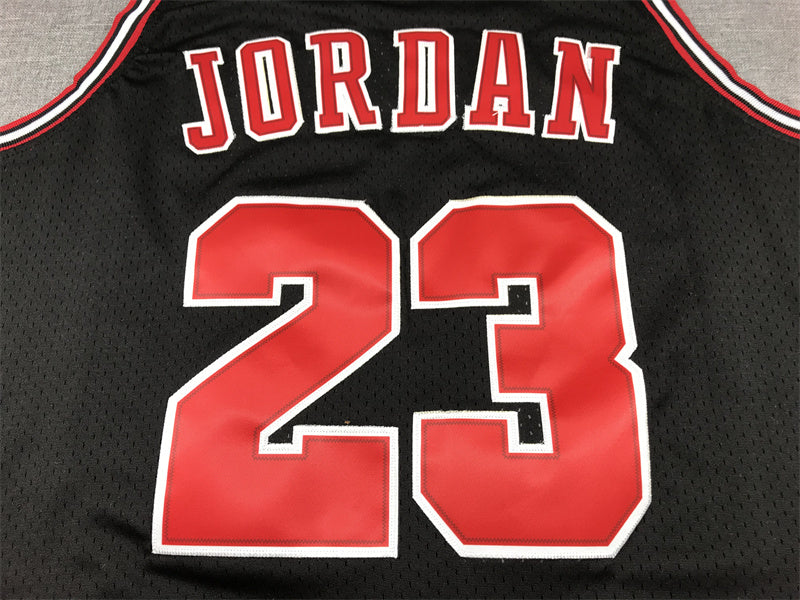 Chicago Bulls Michael Jordan #23 1997-98 Throwback - Embroidered Jersey