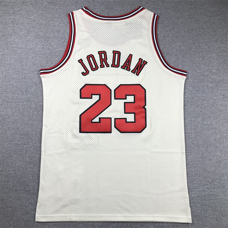 Chicago Bulls Michael Jordan #23 Throwback - Embroidered Jersey