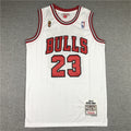 Chicago Bulls Michael Jordan #23 1995-96 Championship Edition Throwback — Embroidered Jersey