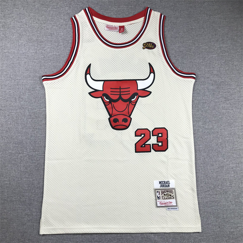 Chicago Bulls Michael Jordan #23 Throwback - Embroidered Jersey