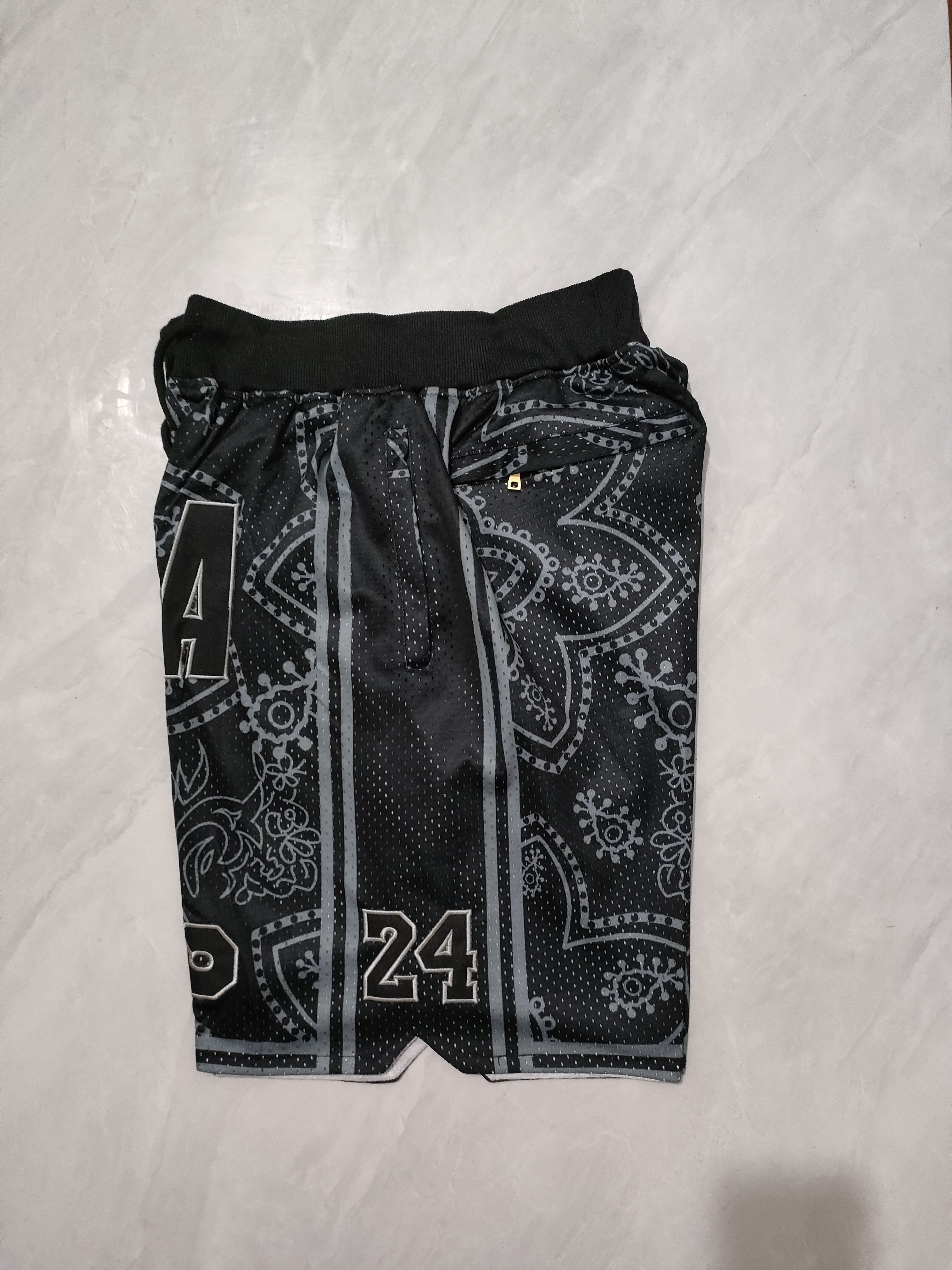Los Angeles Lakers Black Floral Pocket Shorts