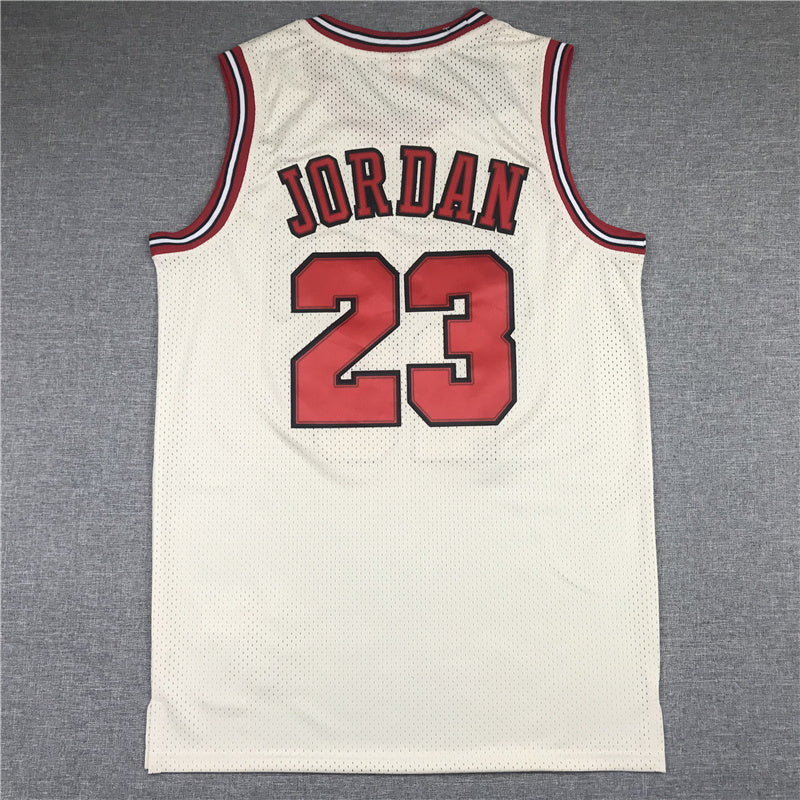 Chicago Bulls Michael Jordan #23 1995-96 Throwback - Embroidered Jersey