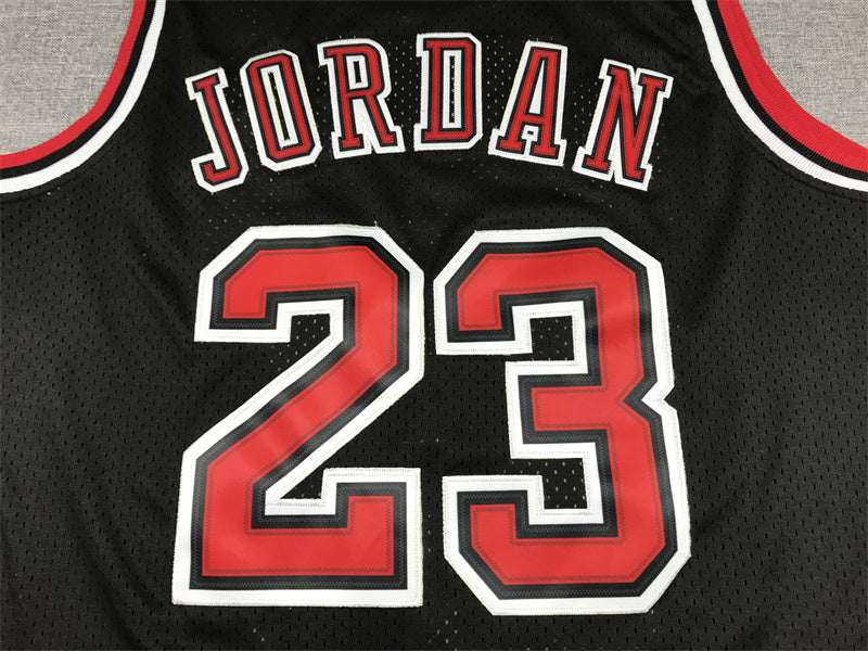 Chicago Bulls Michael Jordan #23 1997-98 Finals Edition Throwback - Embroidered Jersey