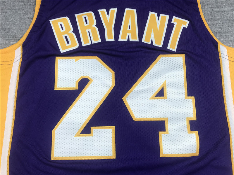 Kobe Bryant #24 Los Angeles Lakers 2006-07 Throwback Jersey — Embroidered