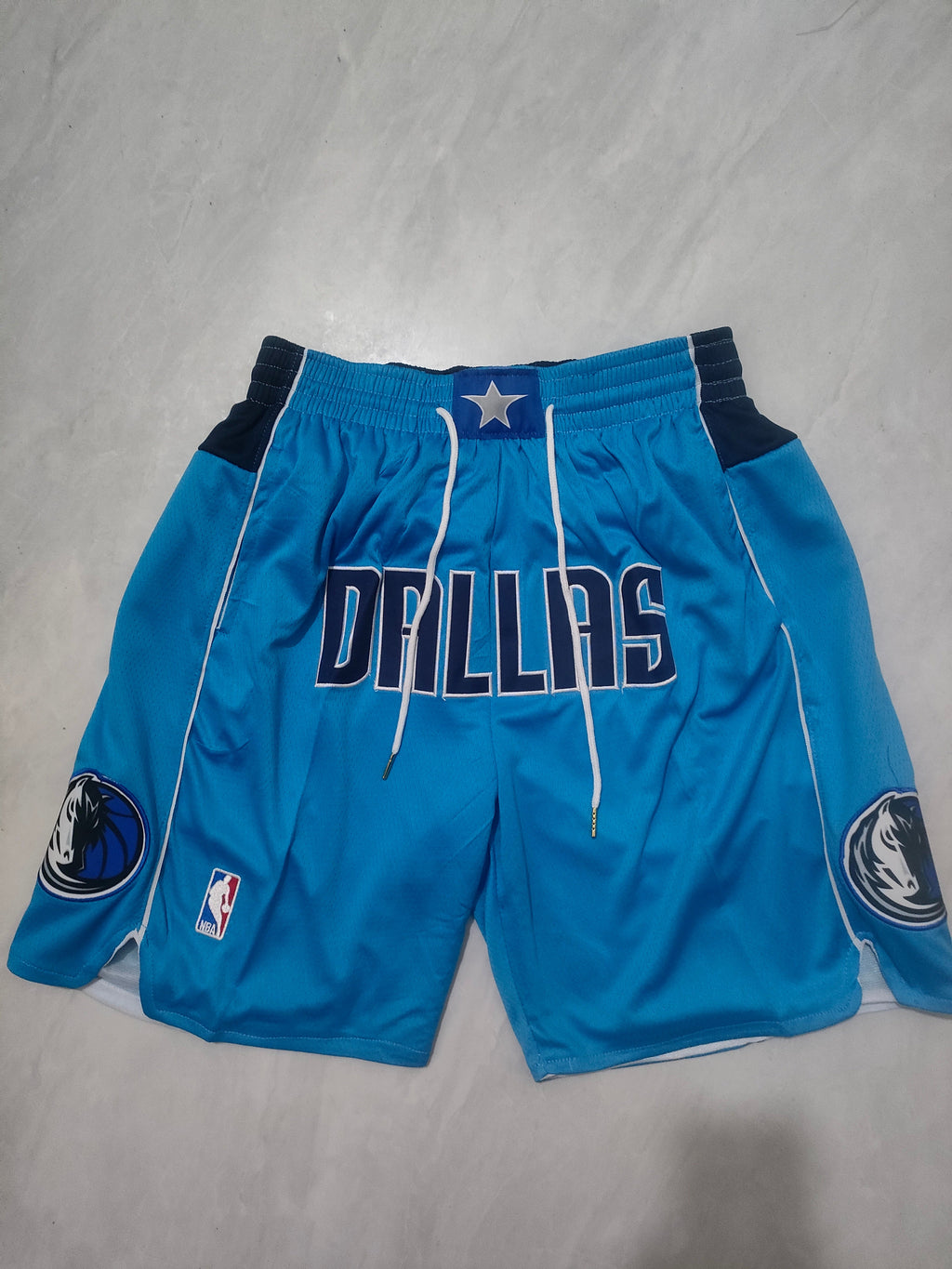 Dallas Mavericks Blue Regular Pocket Shorts