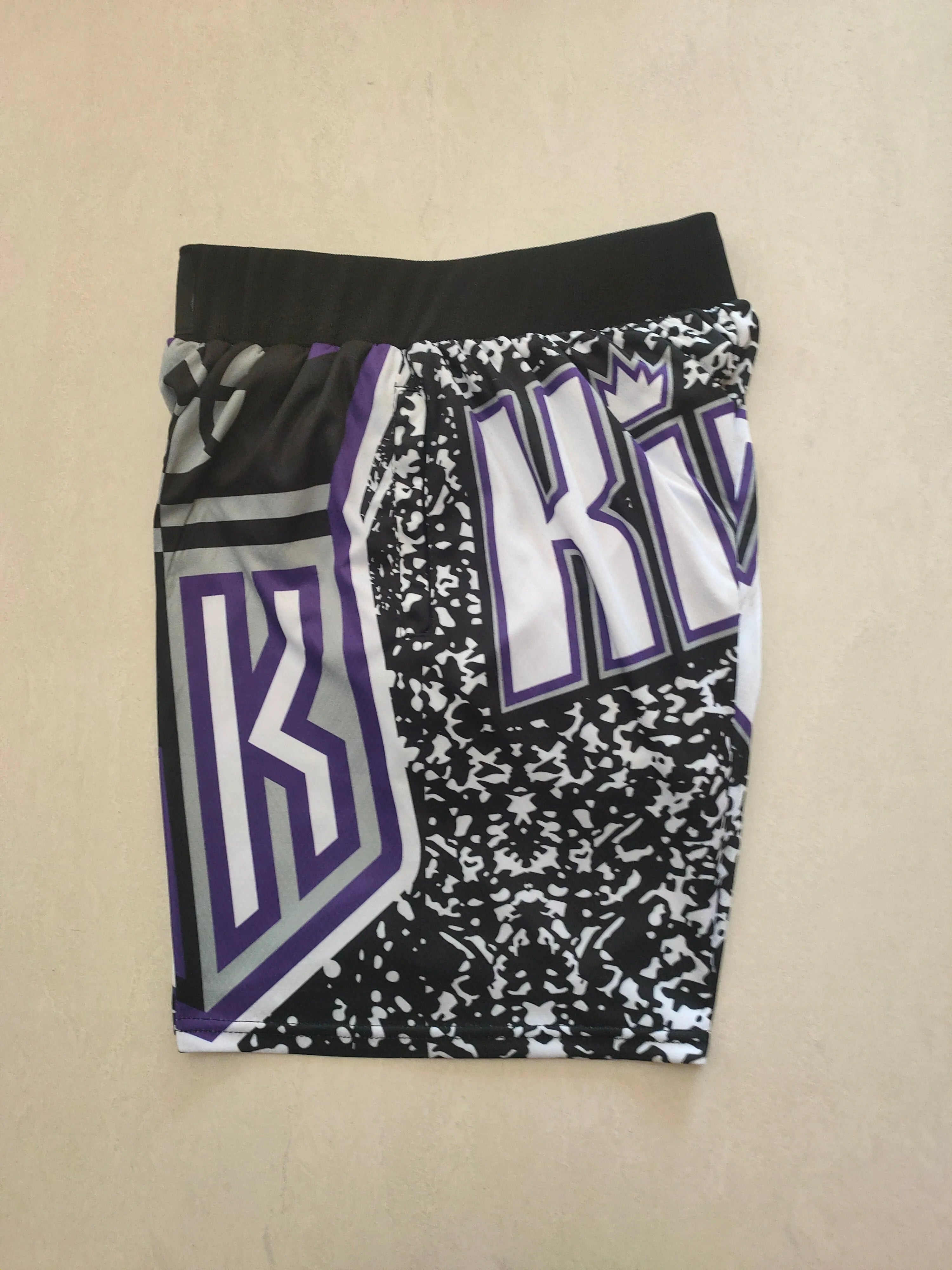 Sacramento Kings MitchellNessMN large team logo sweatpants