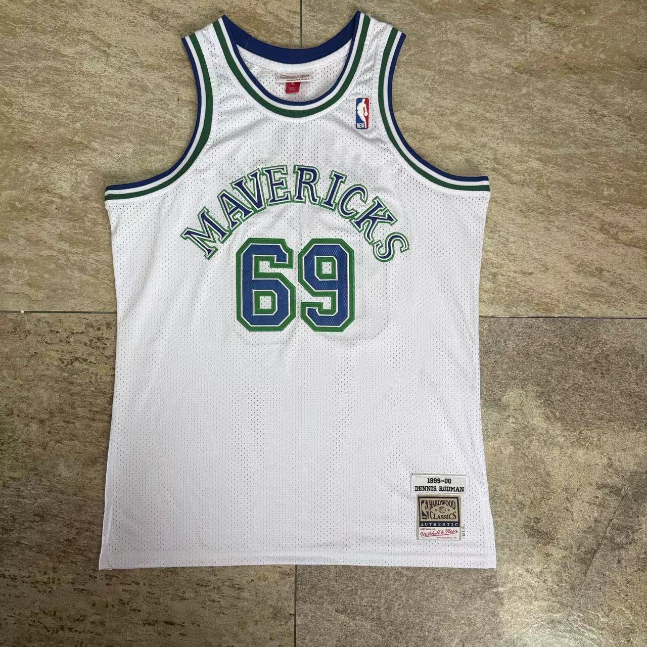 Rodman #69 Mitchell & Ness Mavericks 1999-00 Vintage White Densely Stitched Jersey