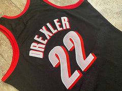 Portland Trailblazers 22 Drexler Black MN