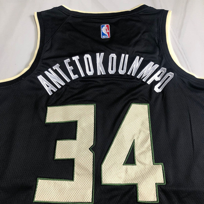 Giannis Antetokounmpo Milwaukee Bucks Black 34 MN