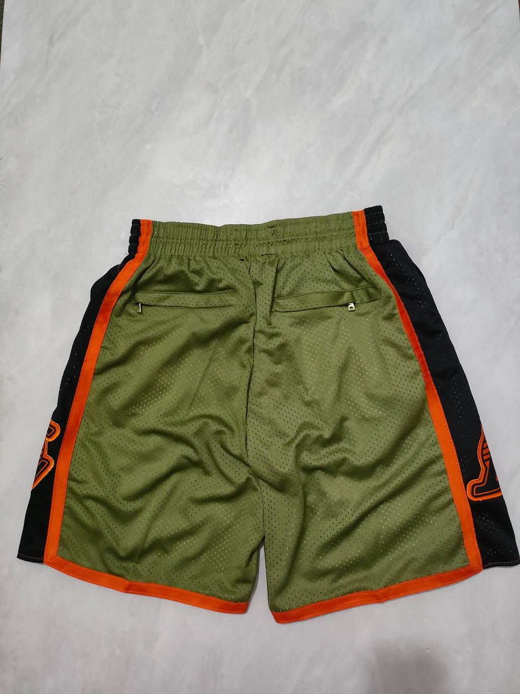 Los Angeles Lakers Army Green Pocket Shorts