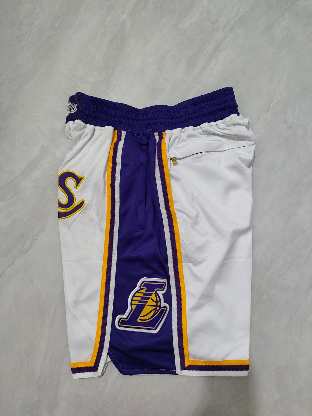 Los Angeles Lakers White Regular Pocket Shorts