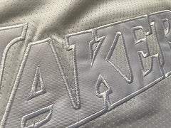 Los Angeles Lakers Bryant White 24 MN