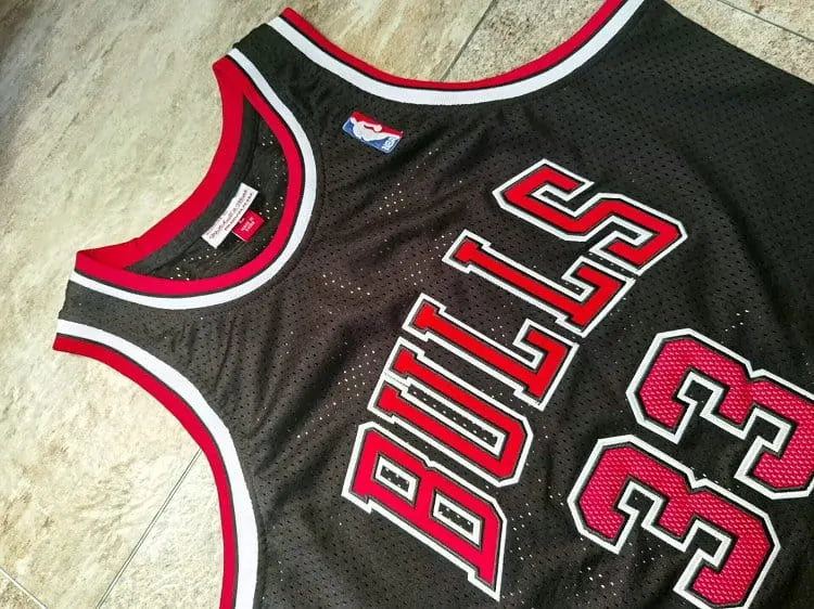 Scottie Pippen Chicago Bulls Throwback Jersey