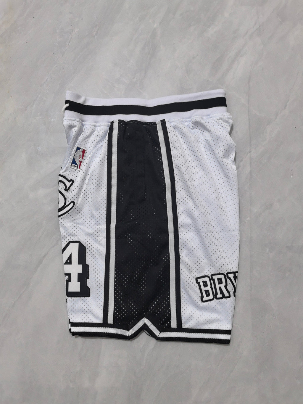 Los Angeles Lakers white retro pocket shorts