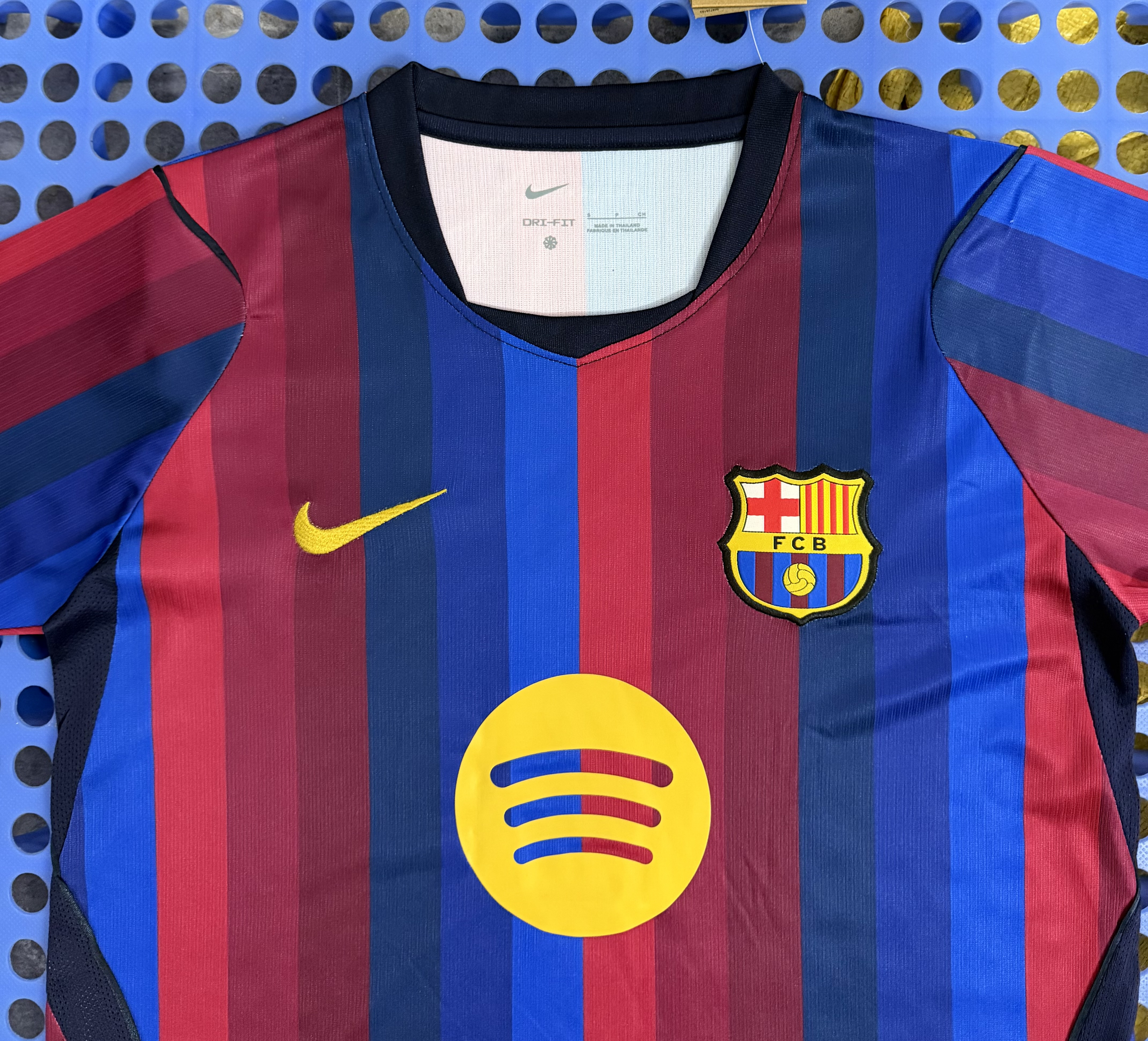 2026–2027 Barcelona home Fan Version Jersey