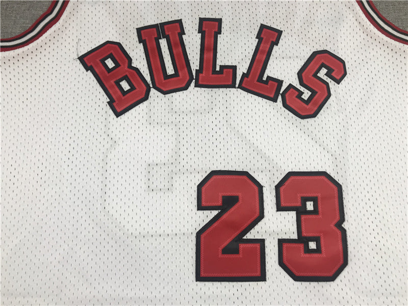 Chicago Bulls Michael Jordan #23 1984-85 Rookie Throwback - Embroidered