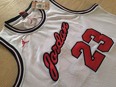 Michael Jordan Chicago Bulls 23 White MN