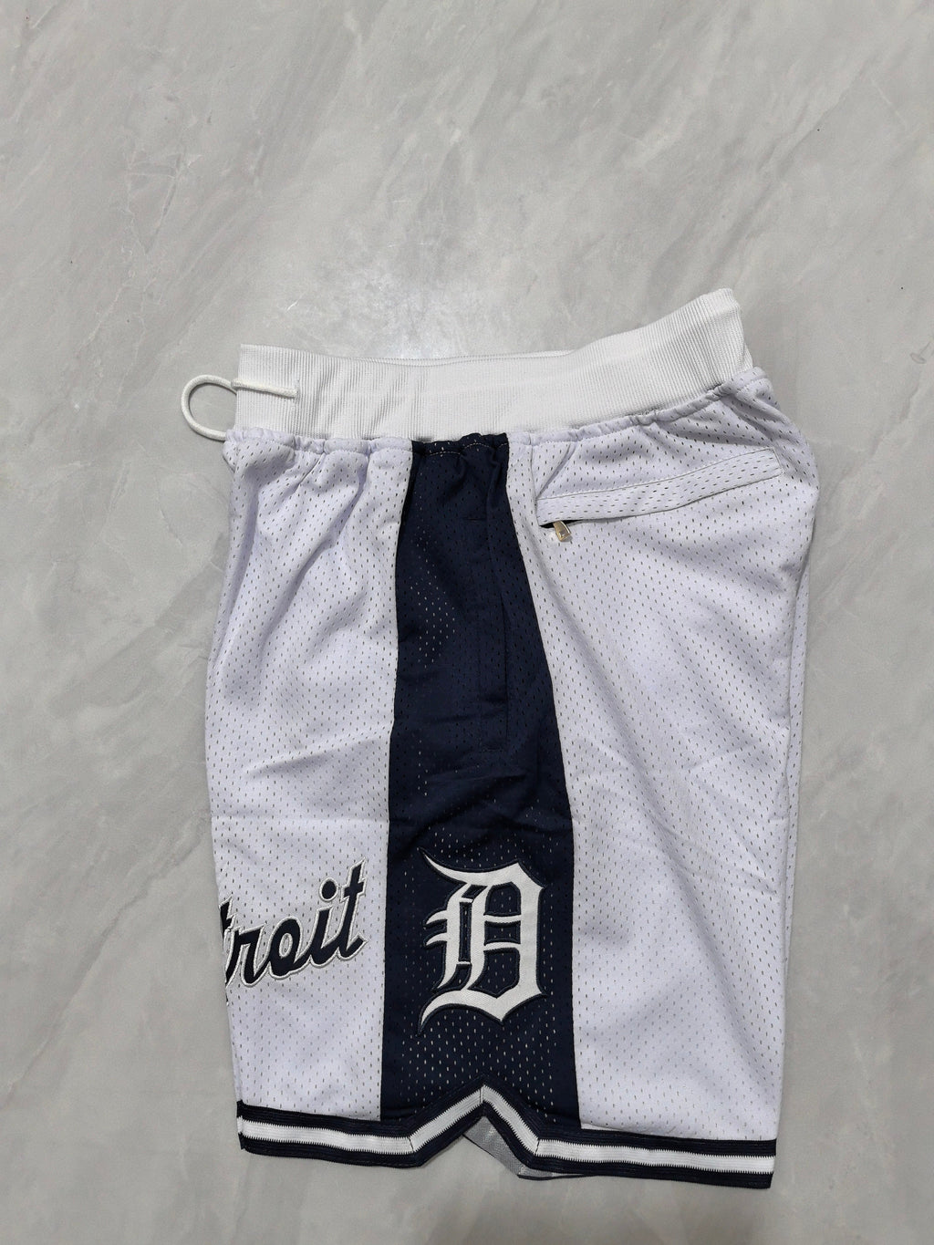 Detroit Tigers white pocket shorts