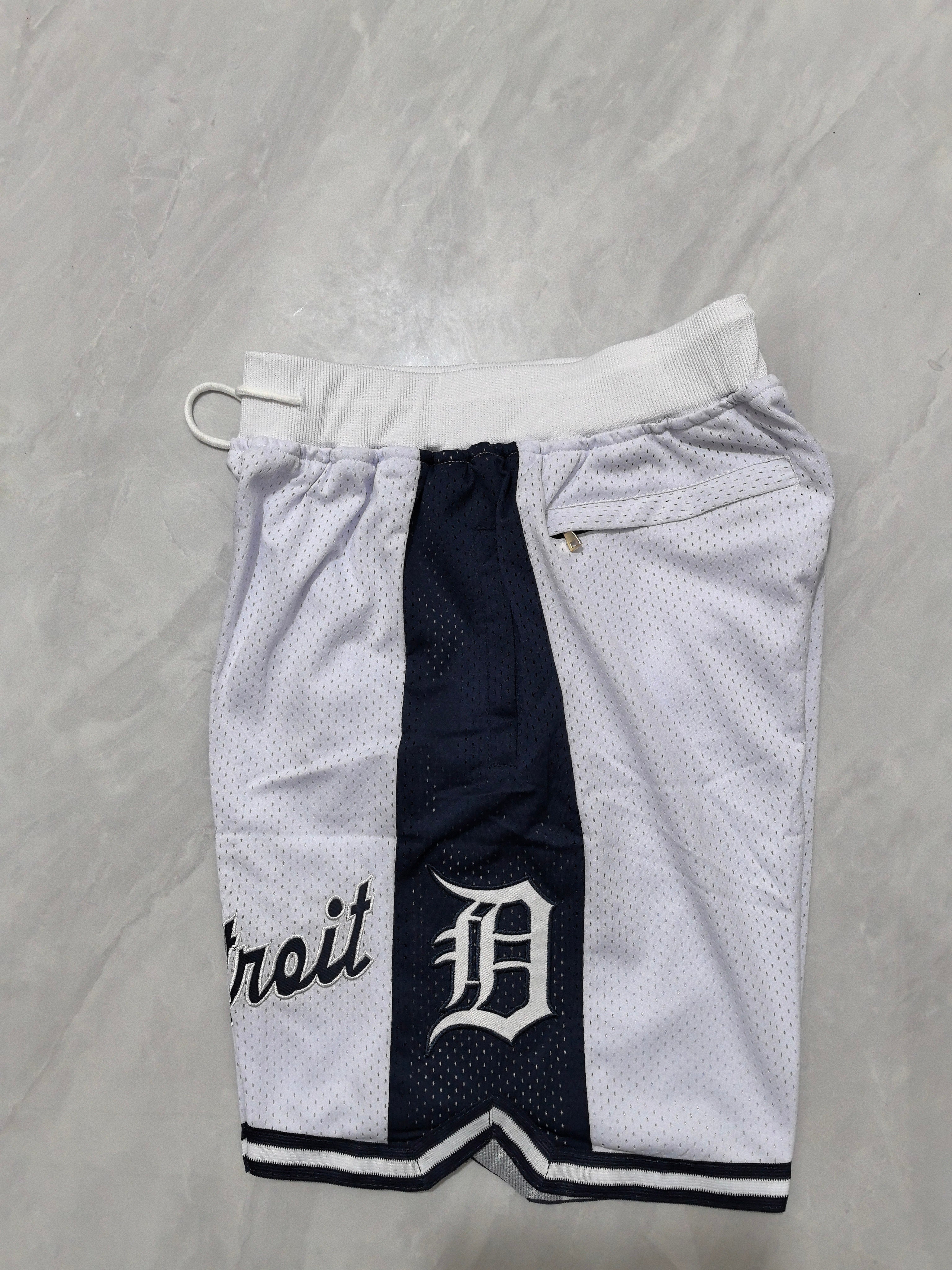 Detroit Tigers white pocket shorts
