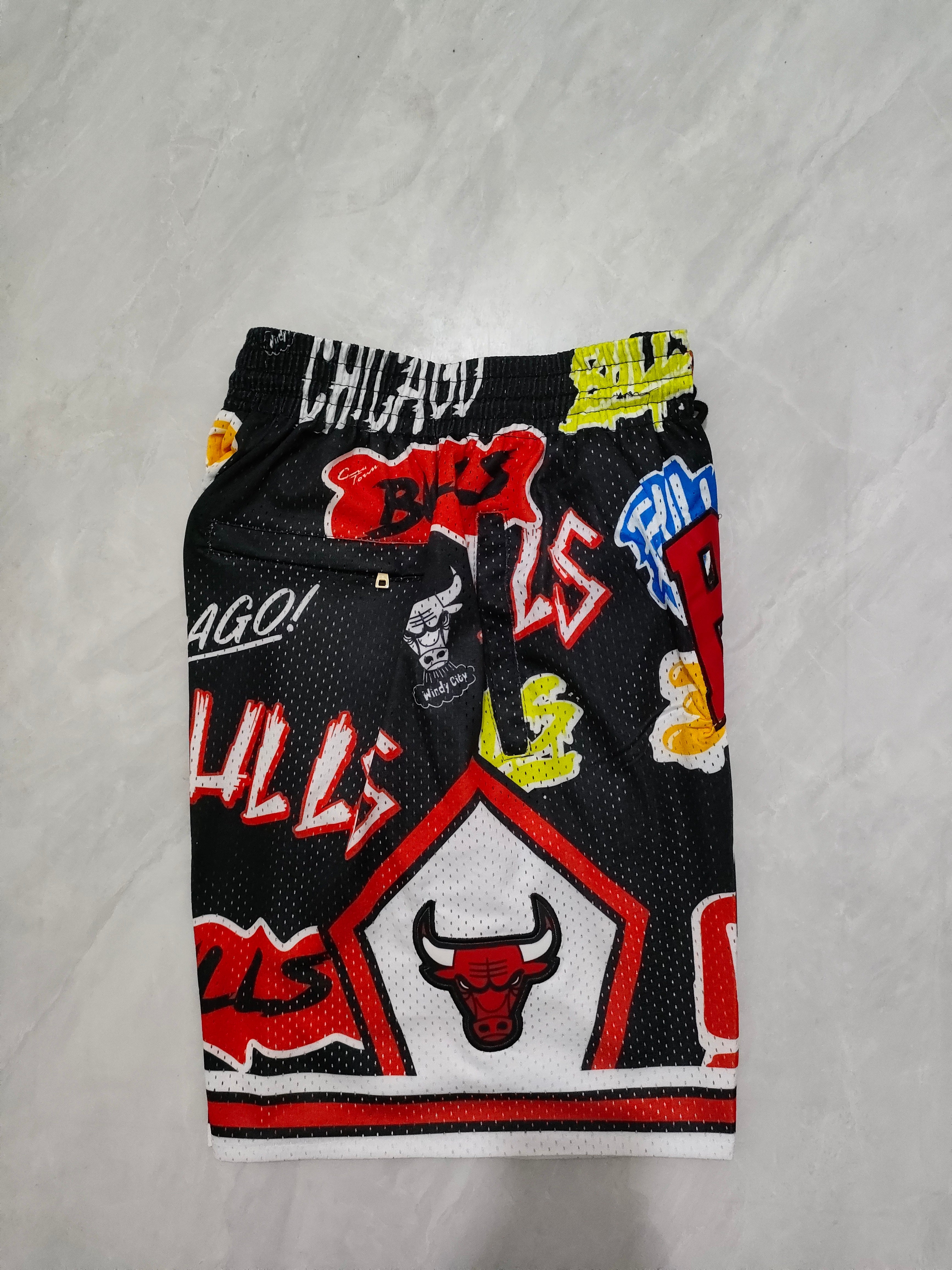 Chicago Bulls Black Graffiti Pocket Shorts