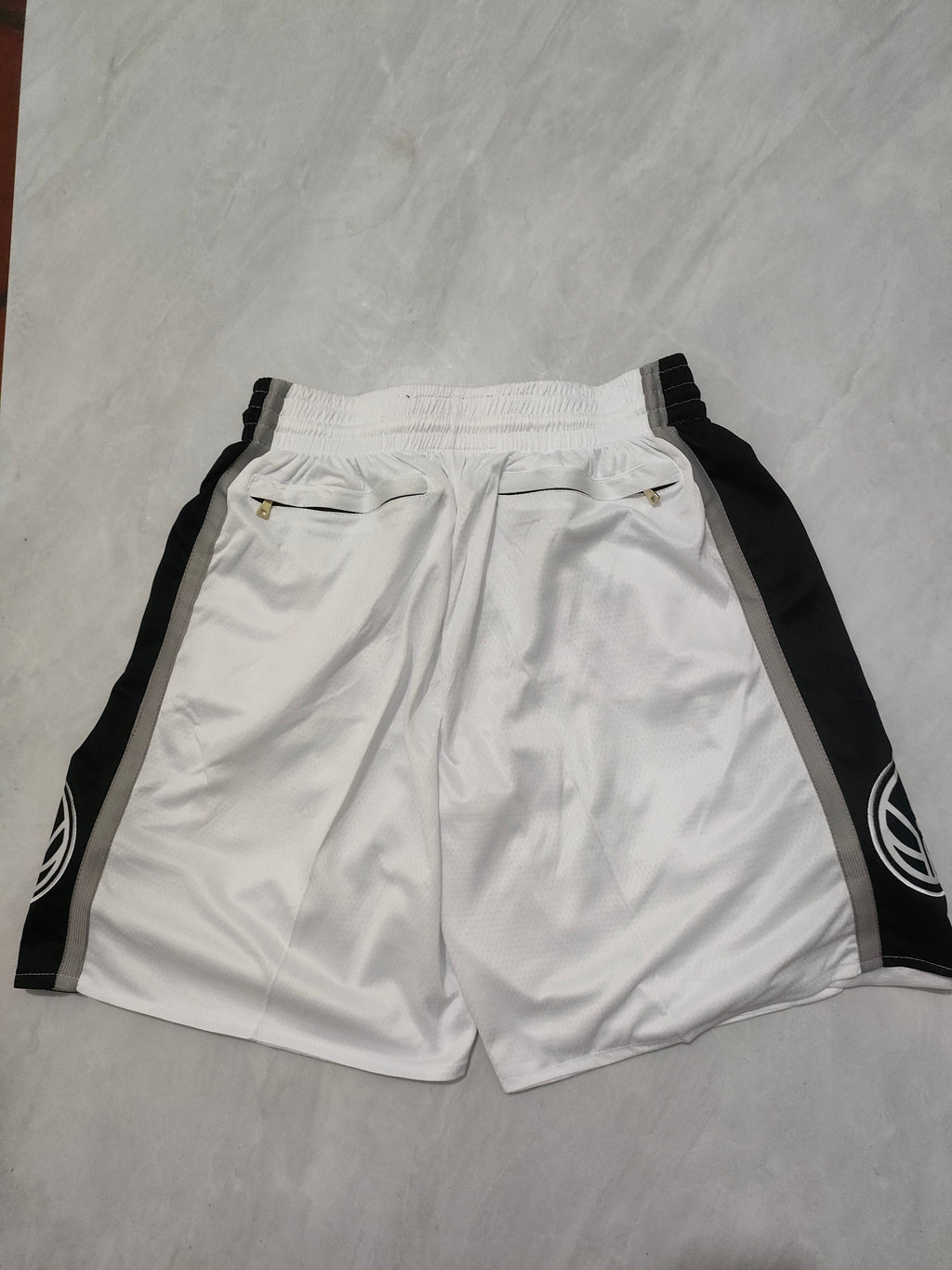 San Antonio Spurs White Fan Edition Pocket Shorts