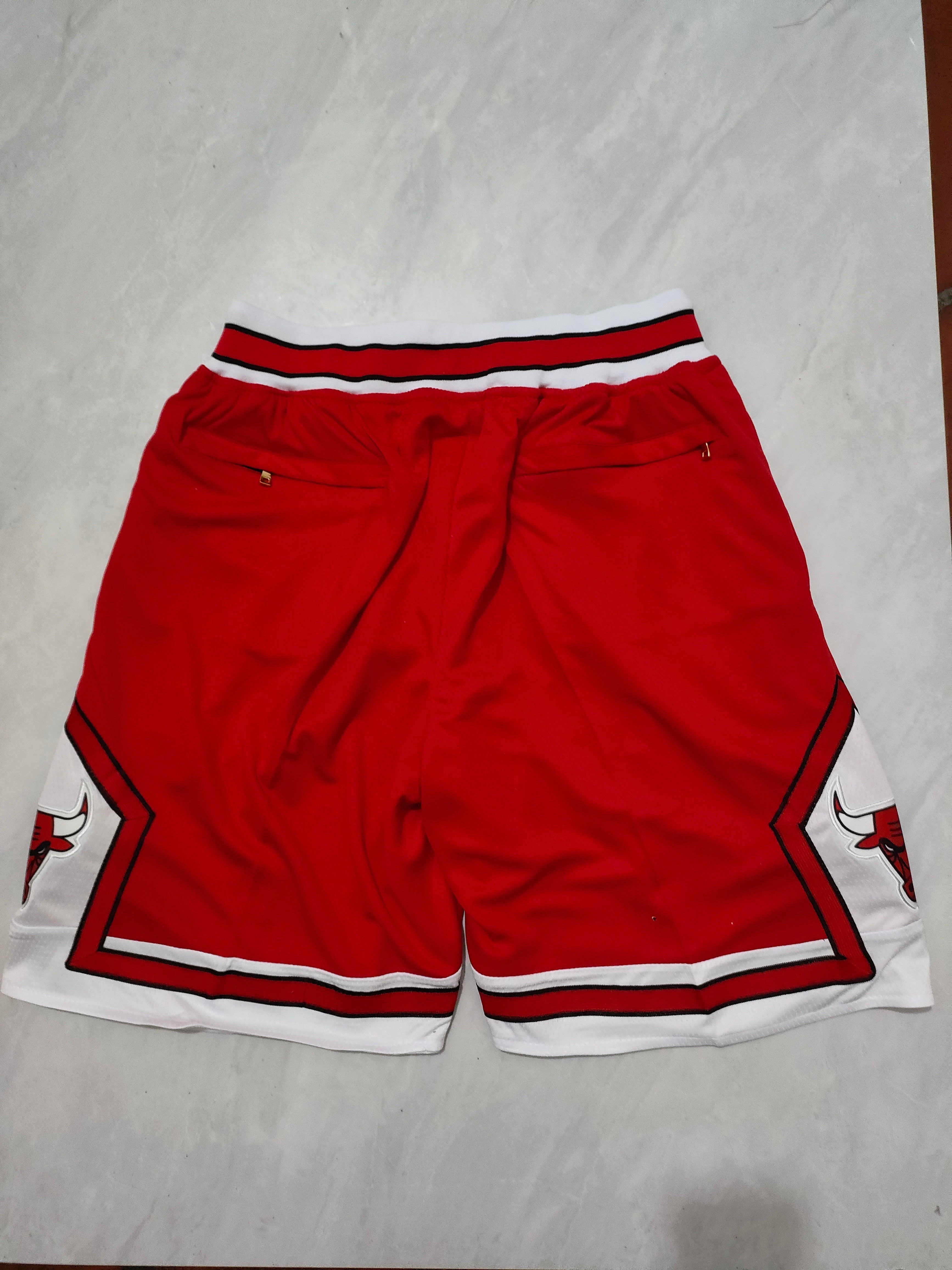 Chicago Bulls Red Regular Pocket Shorts