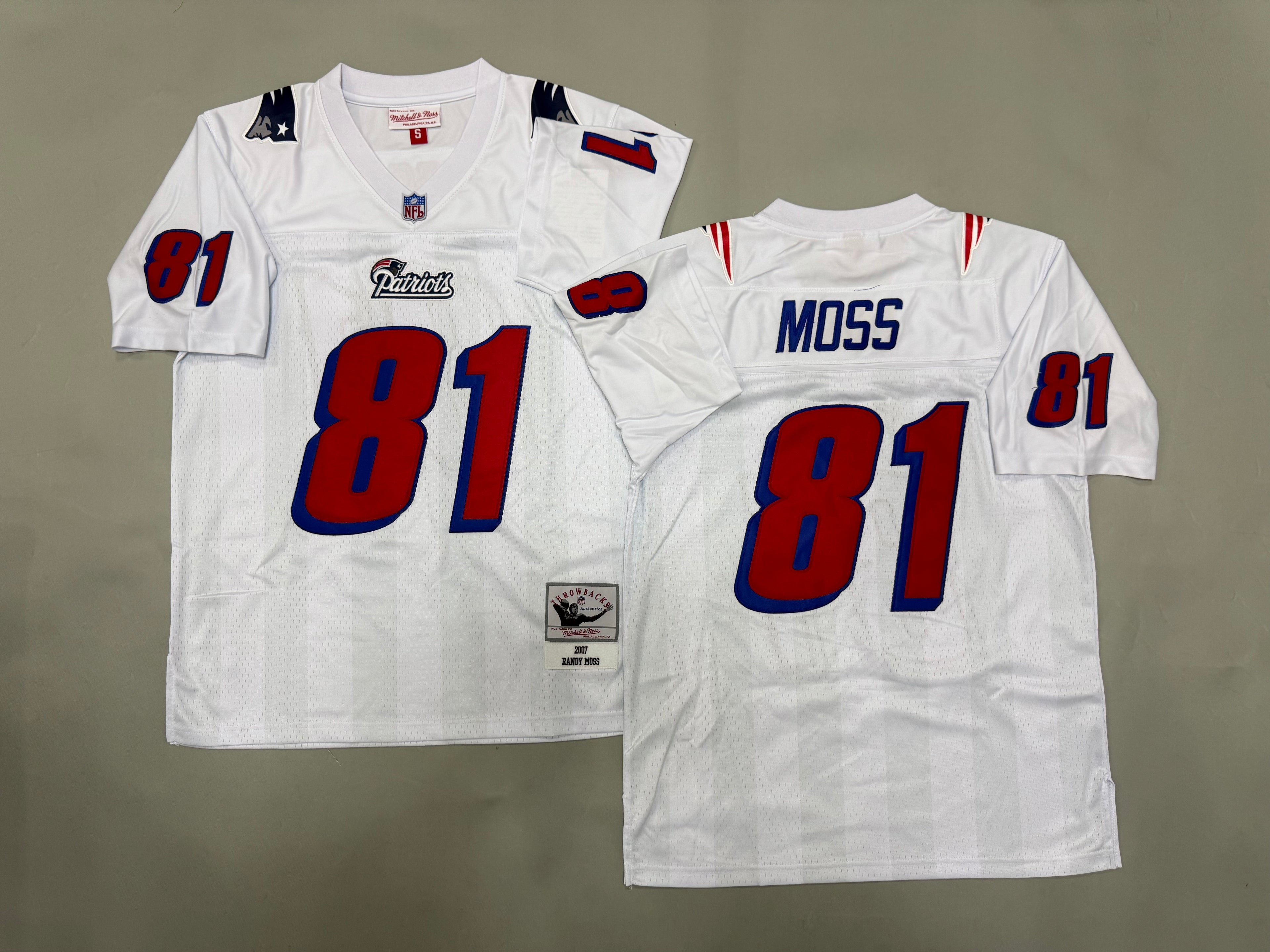 Mens Randy Moss#81 white New England Patriots Vintage Throwback Jersey