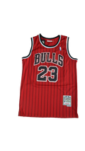 Michael Jordan Chicago Bulls Jersey retro version