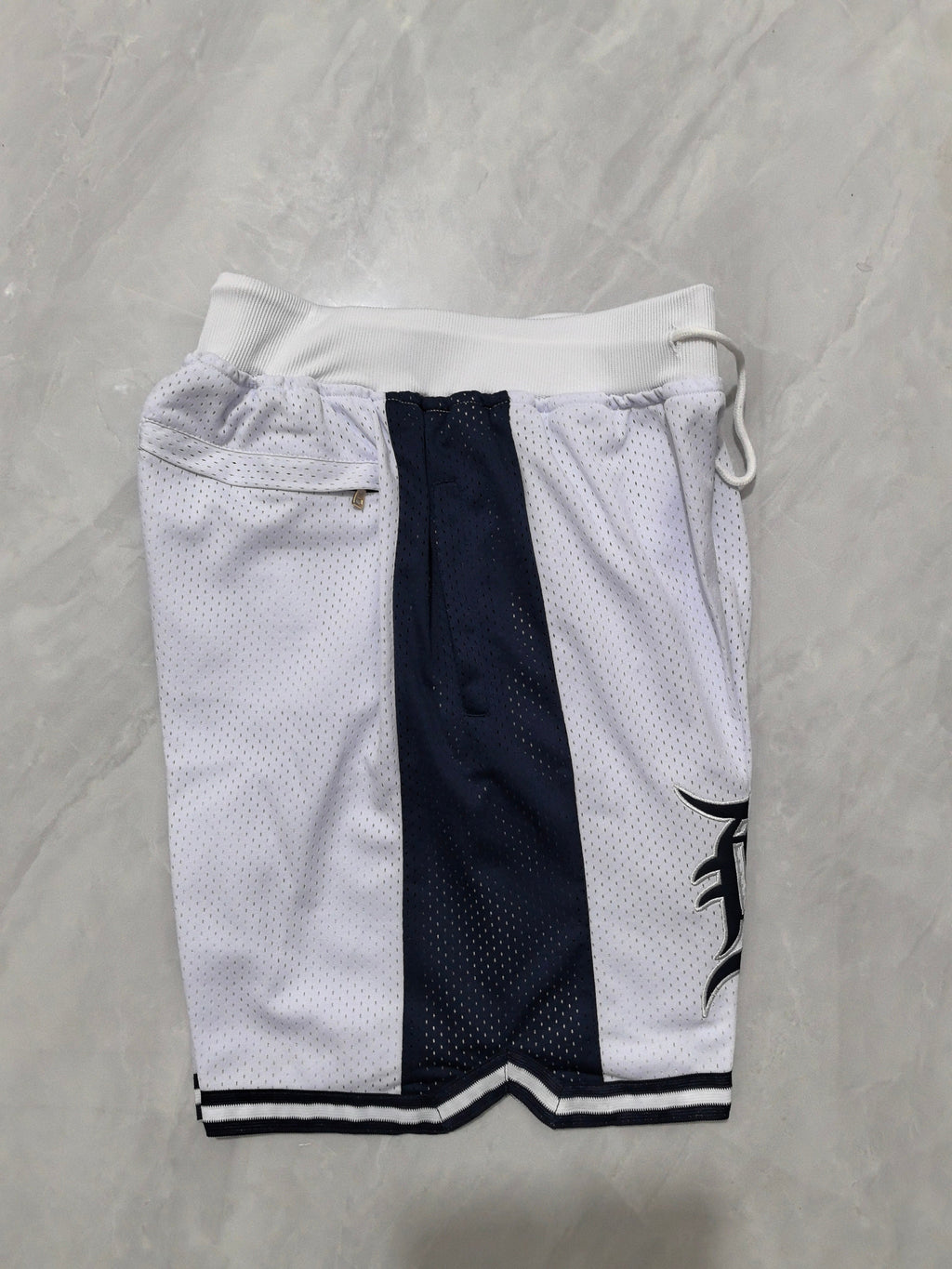 Detroit Tigers white pocket shorts