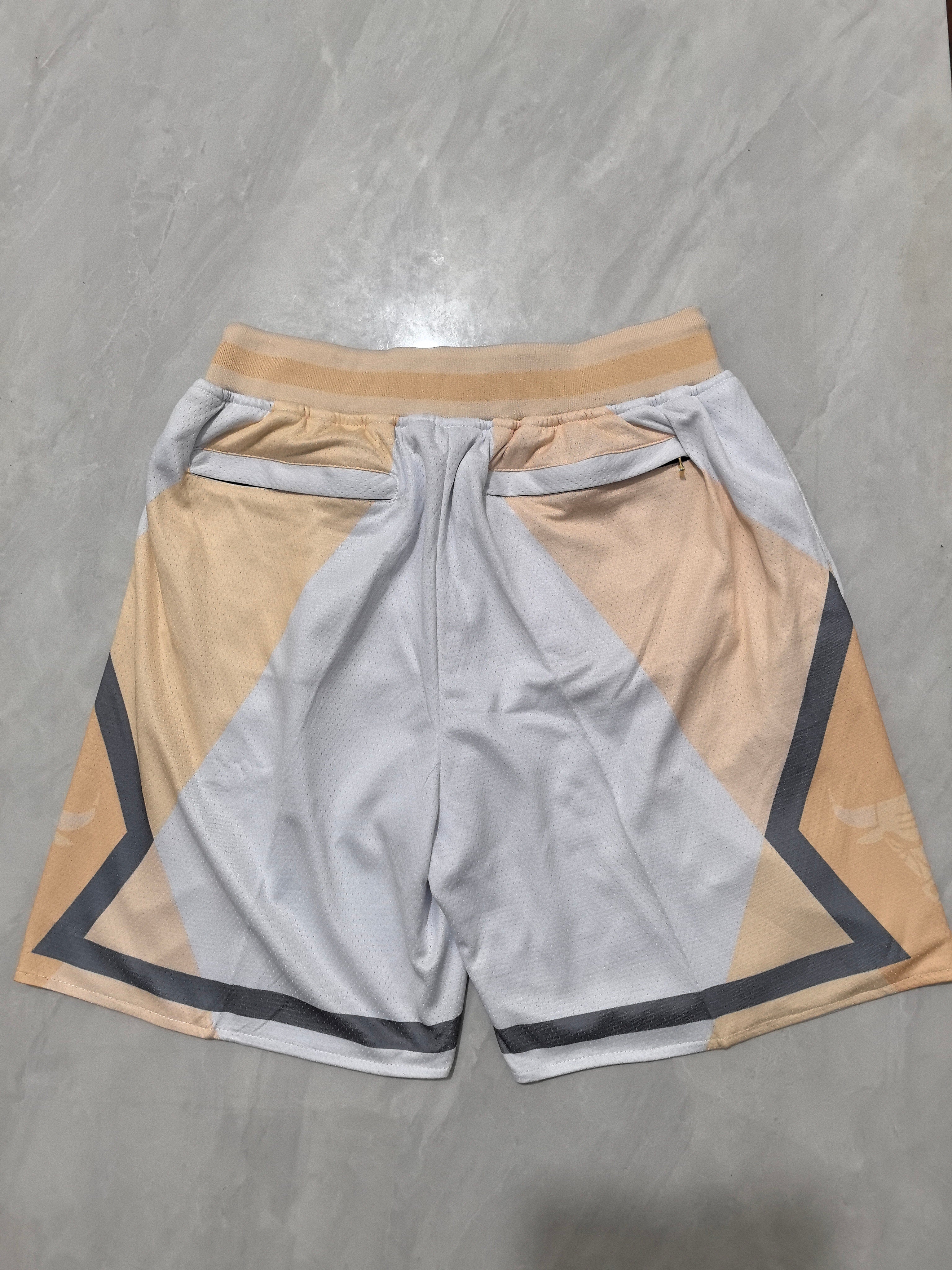 Chicago Bulls 2025 City Edition Off-White Pocket Shorts