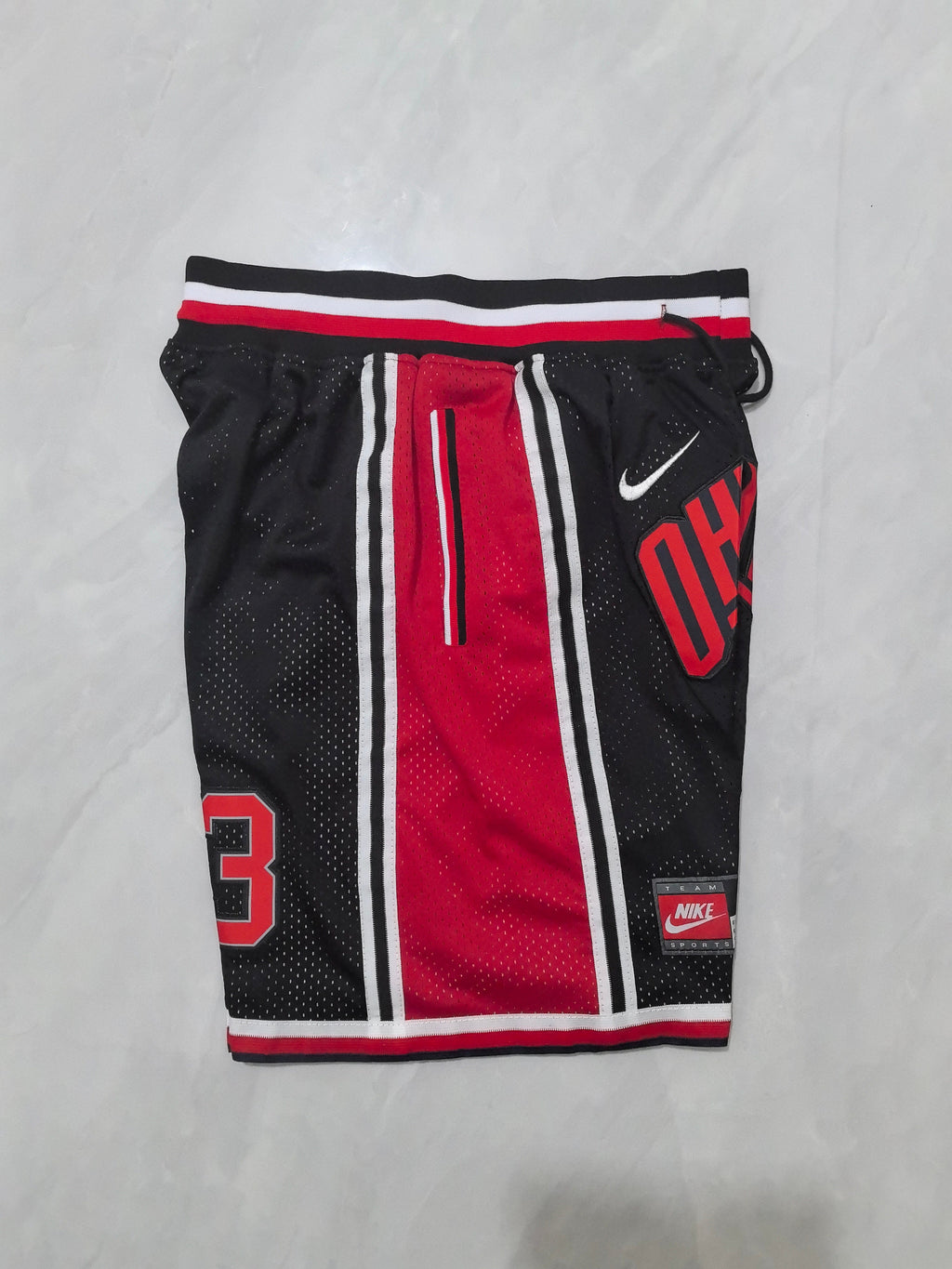 Black retro pocket shorts