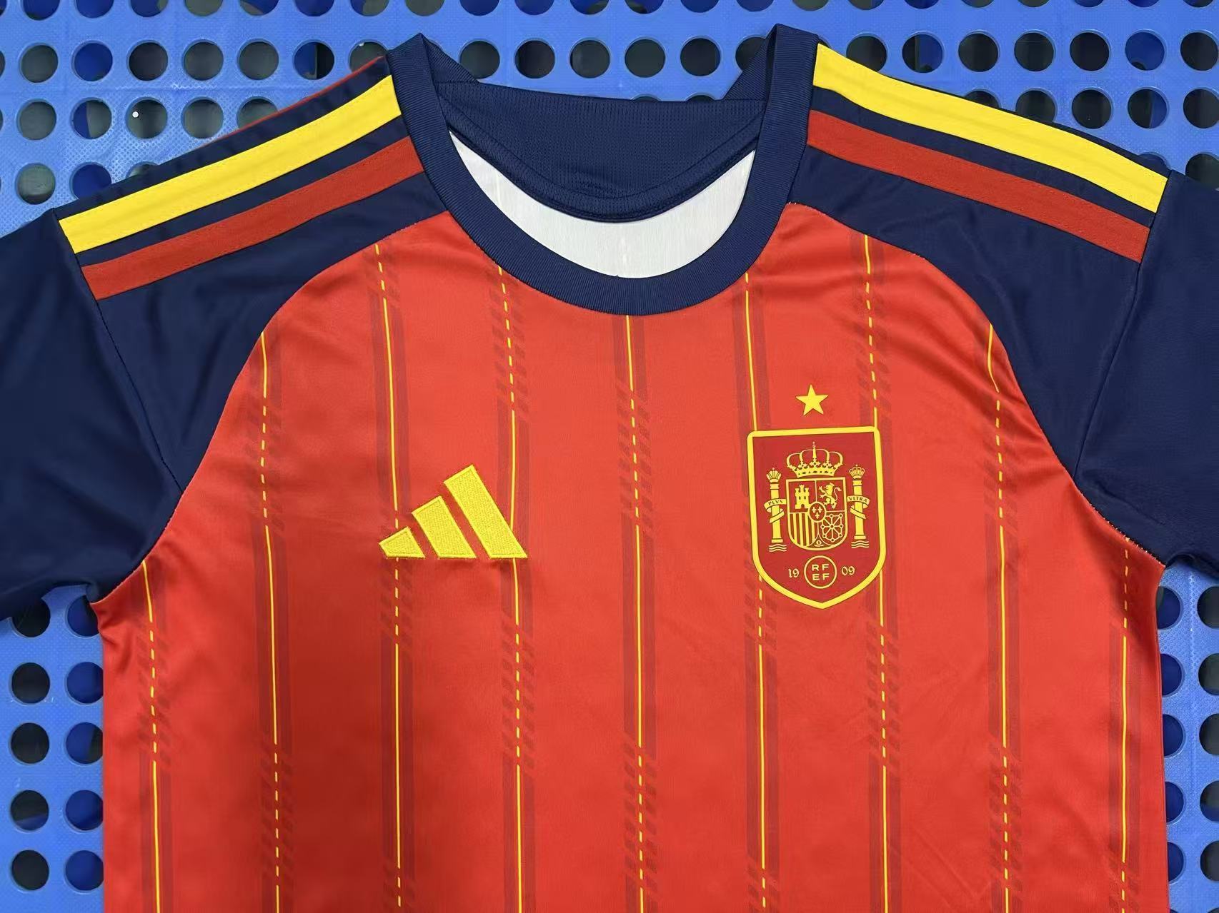 2026 Spain Home Shirts